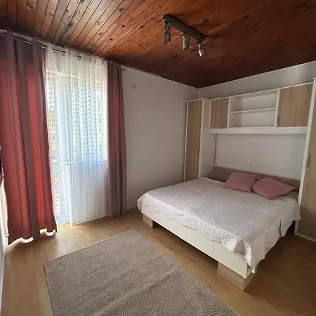 Kuki Rab Supetarska Draga