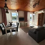 Kuki Rab Supetarska Draga
