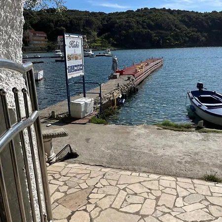 Kuki Rab Daire Supetarska Draga