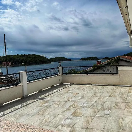 Daire Kuki Rab Supetarska Draga