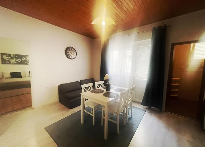 Kuki Rab Supetarska Draga